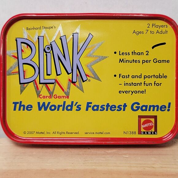 Blink Card Game in Tin - Picture 3 of 4